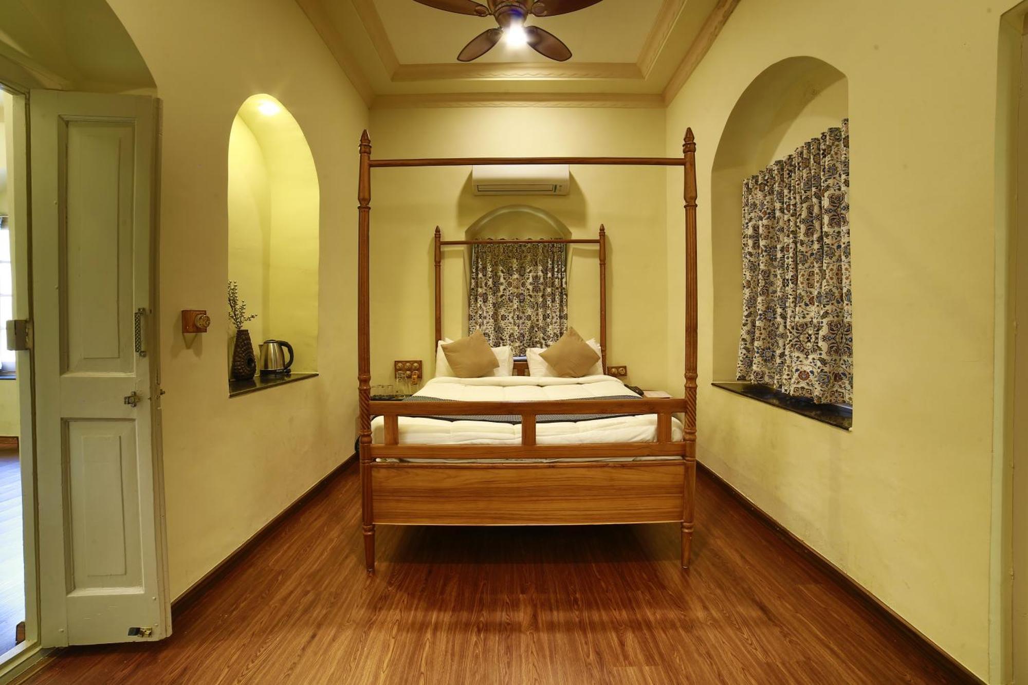 Briars Heritage Mount Abu Esterno foto